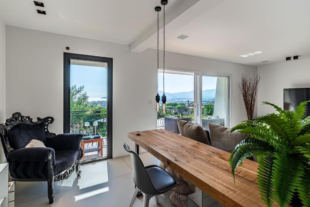 Bella By Terry's Homes Villa *